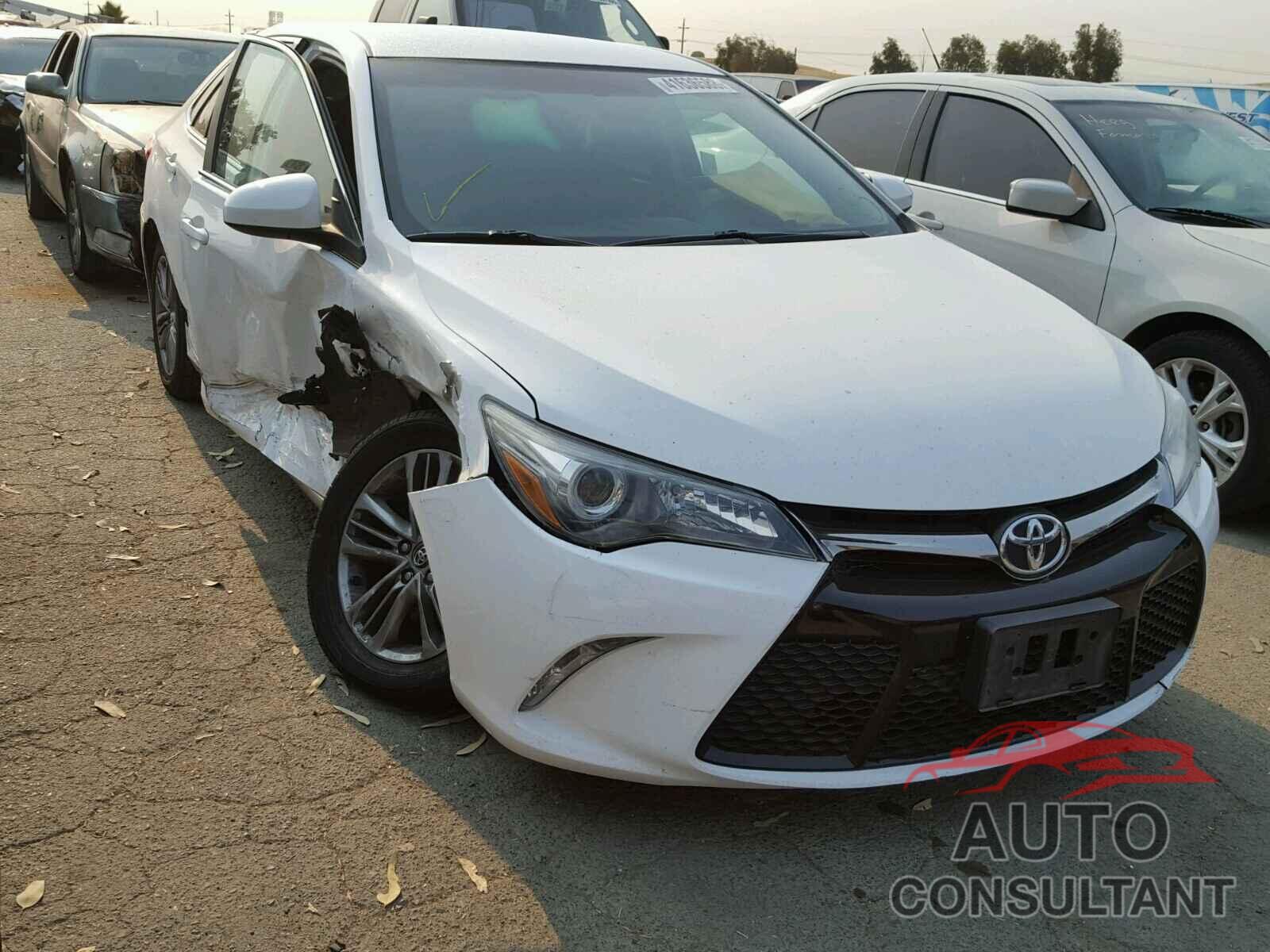 TOYOTA CAMRY 2015 - 4T1BF1FK8FU065004