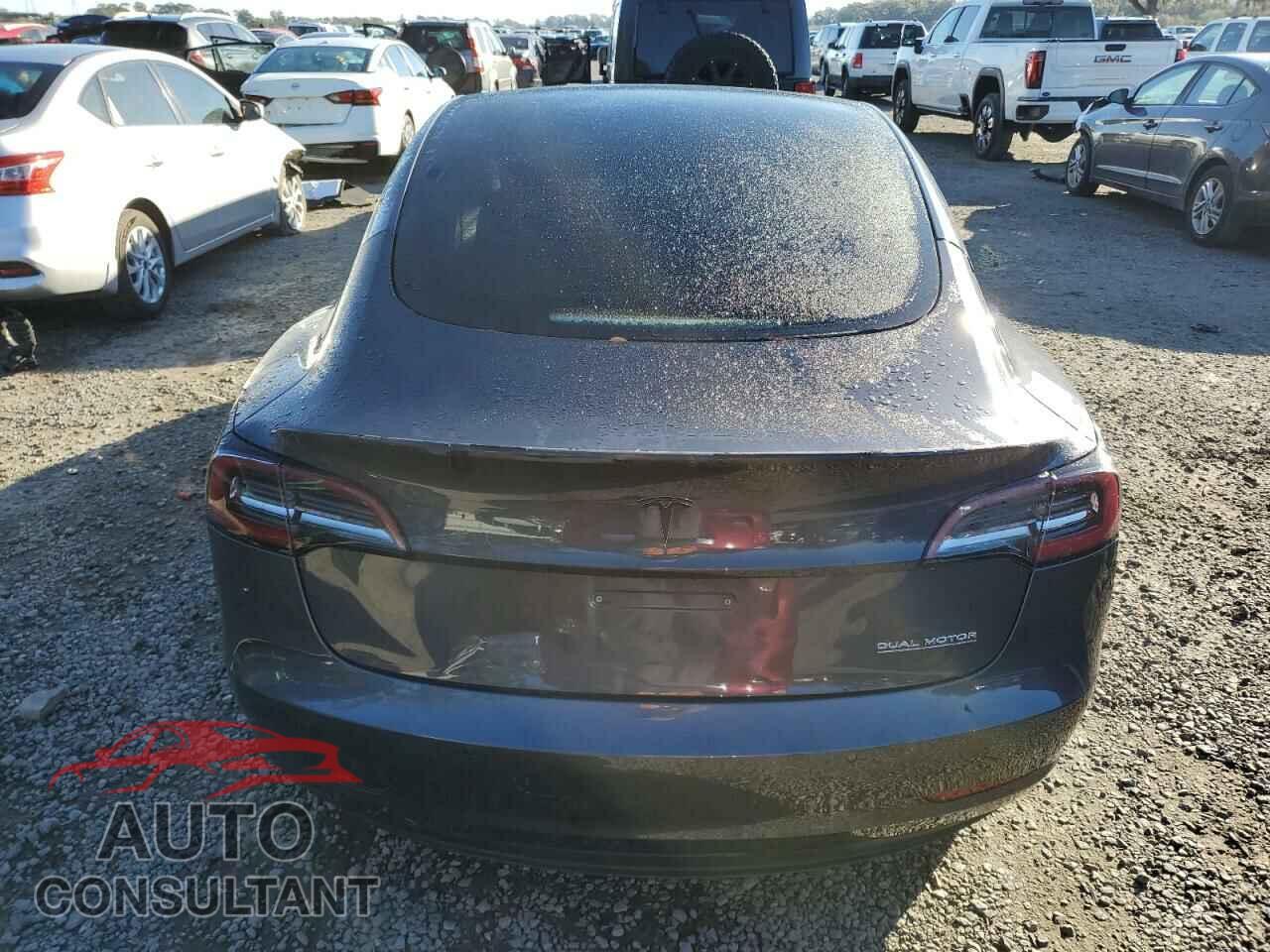 TESLA MODEL 3 2021 - 5YJ3E1EC4MF988608