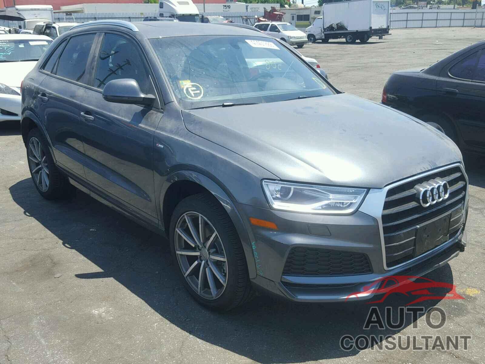 AUDI Q3 PREMIUM 2018 - WA1BCCFS3JR024410