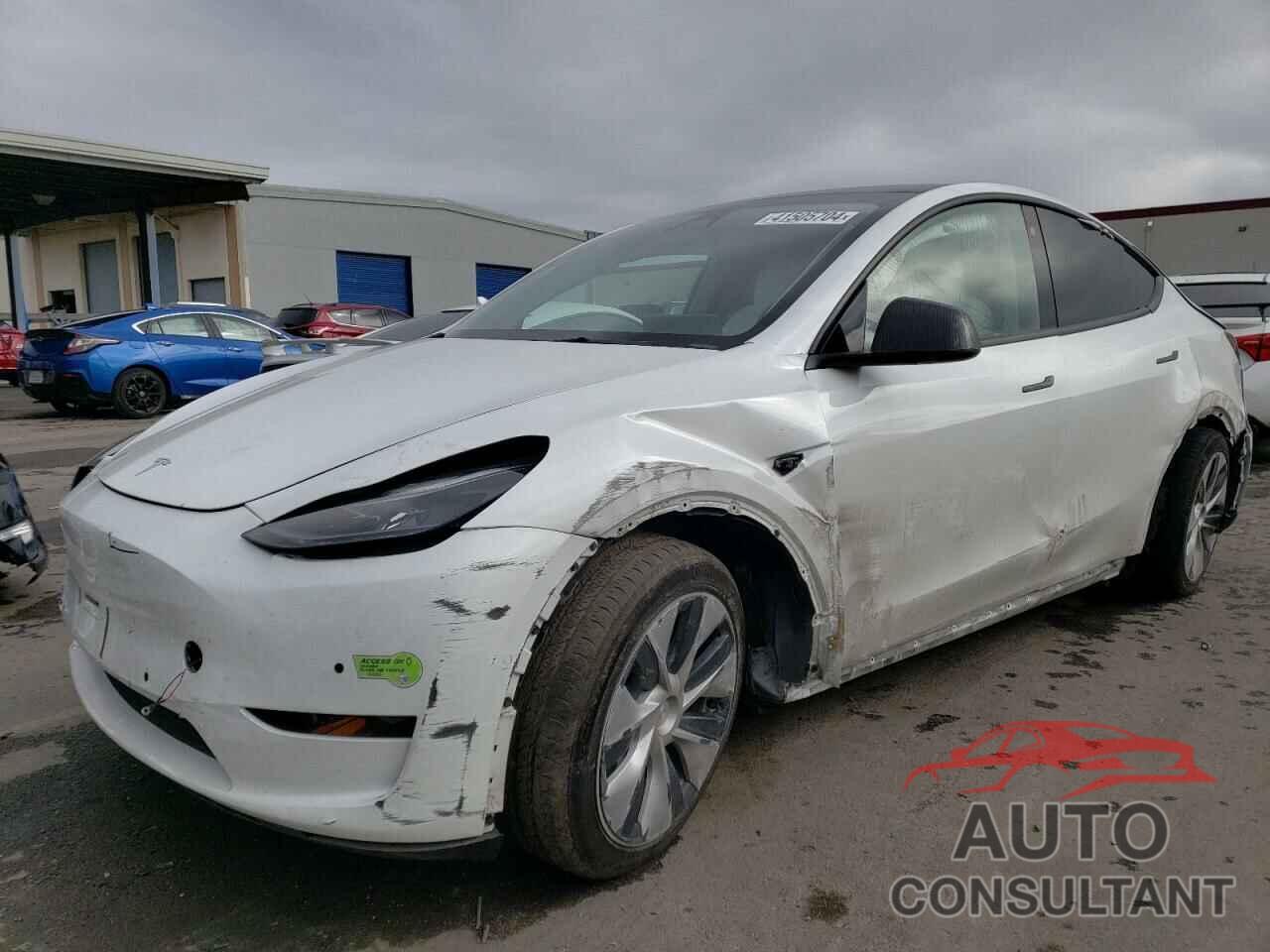 TESLA MODEL Y 2022 - 7SAYGDEE1NF517670