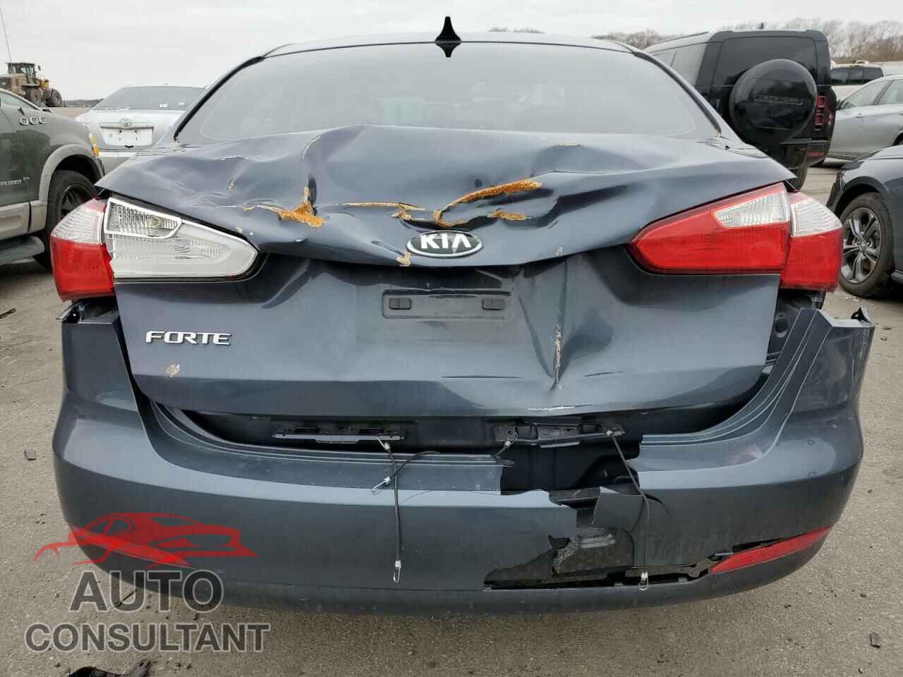 KIA FORTE 2016 - KNAFK4A68G5611483