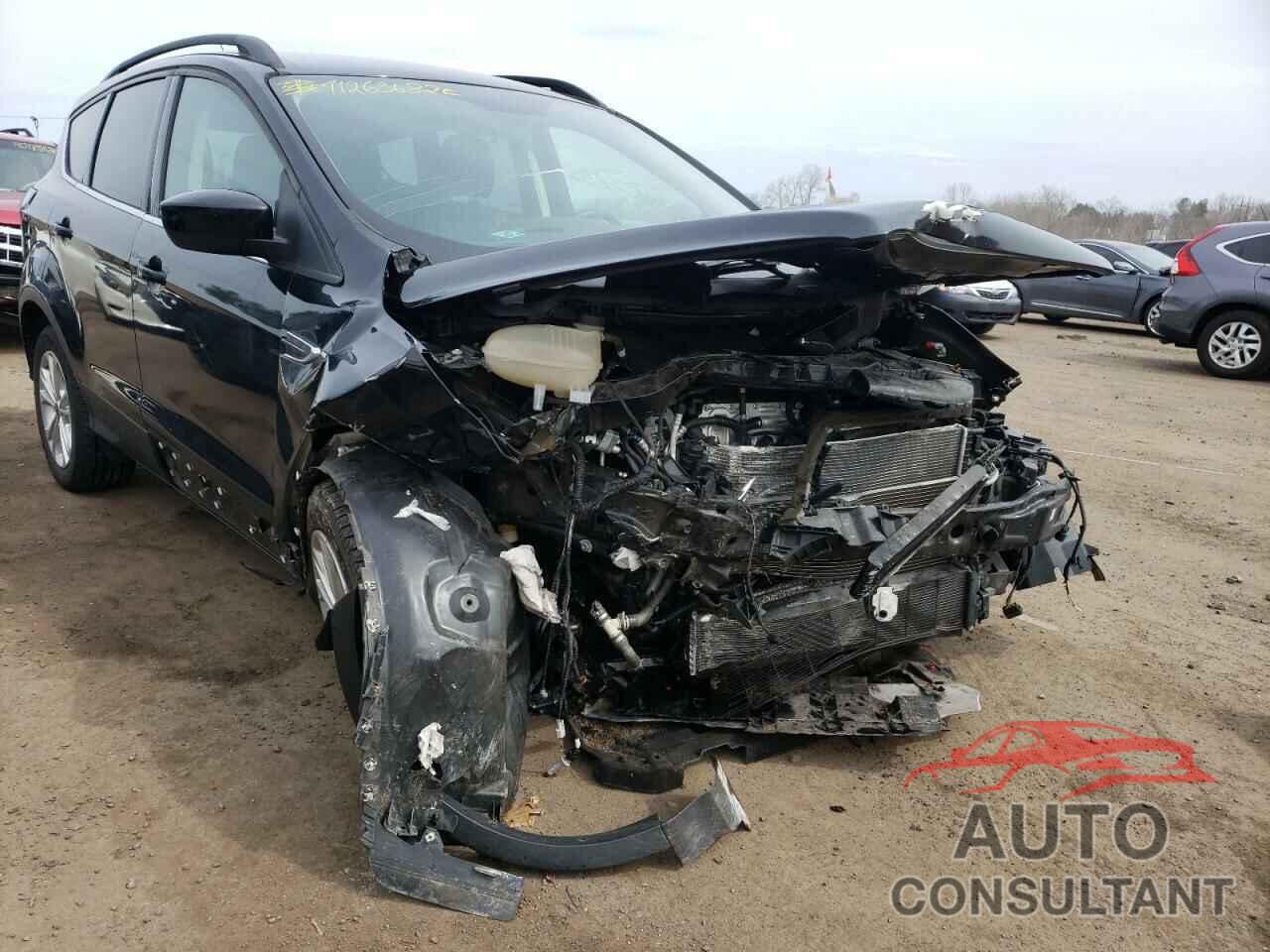 FORD ESCAPE 2017 - 1FMCU9GD6HUA87028