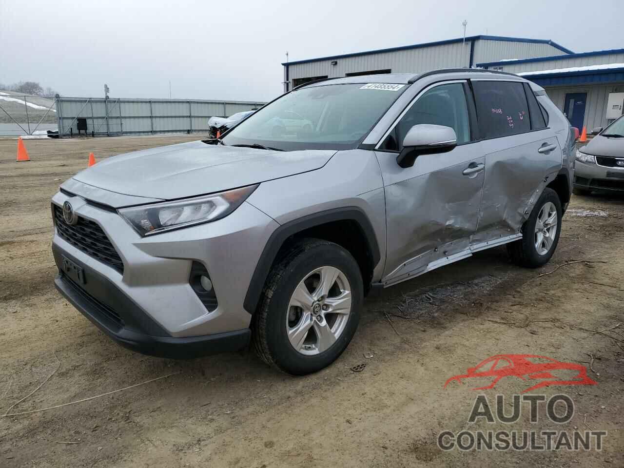 TOYOTA RAV4 2019 - 2T3P1RFV8KC057498