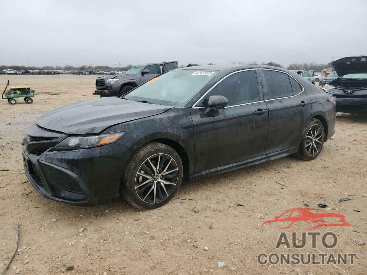 TOYOTA CAMRY 2022 - 4T1G11AK4NU621285