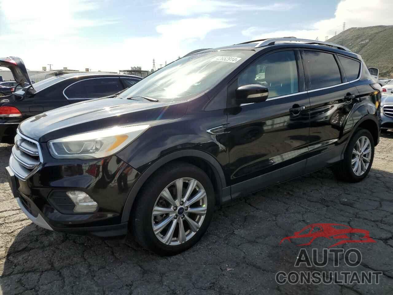 FORD ESCAPE 2017 - 1FMCU0J9XHUB81283