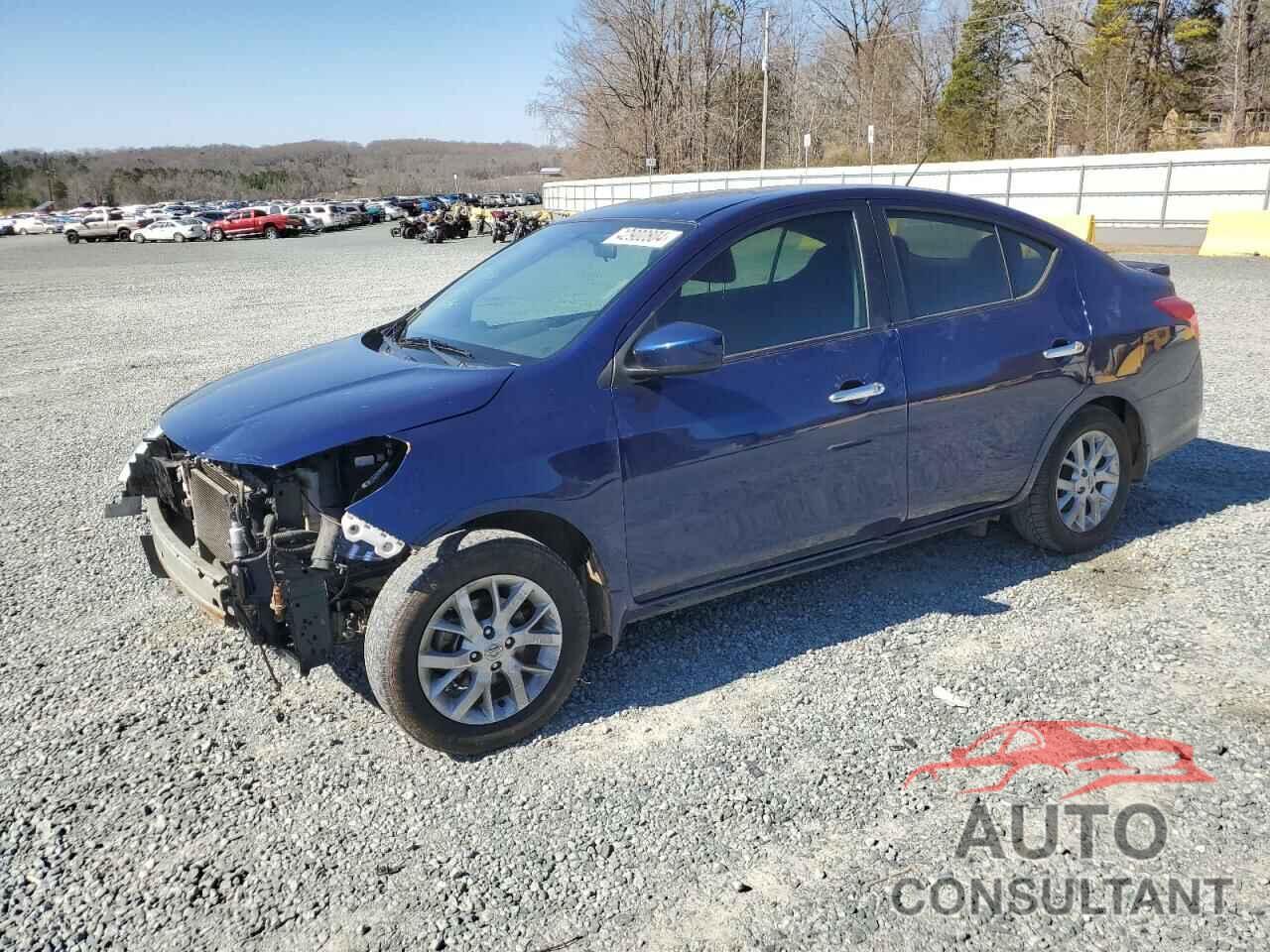 NISSAN VERSA 2018 - 3N1CN7APXJL840703