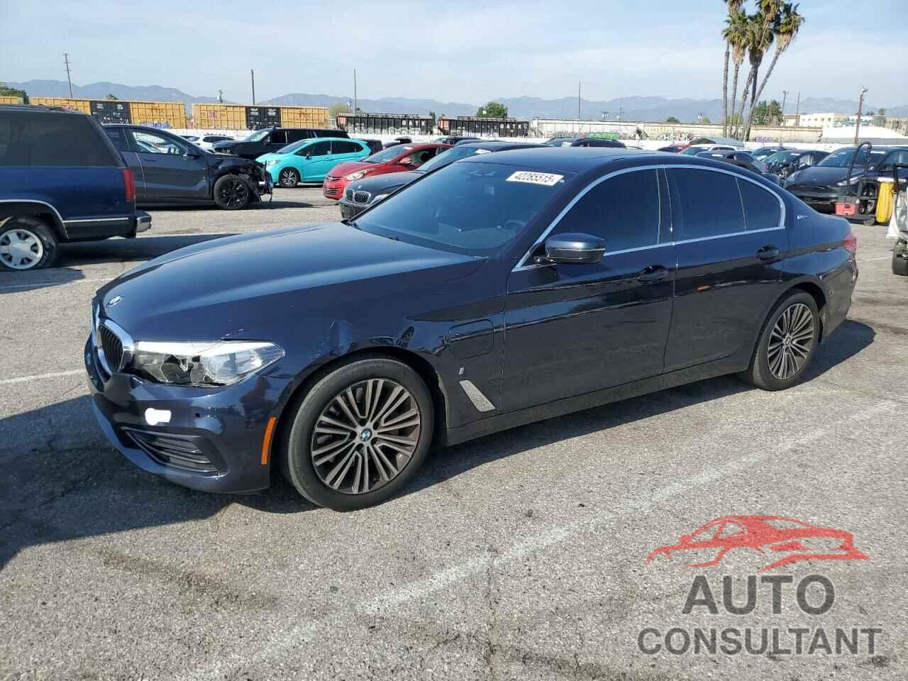 BMW 5 SERIES 2019 - WBAJA9C54KB254179