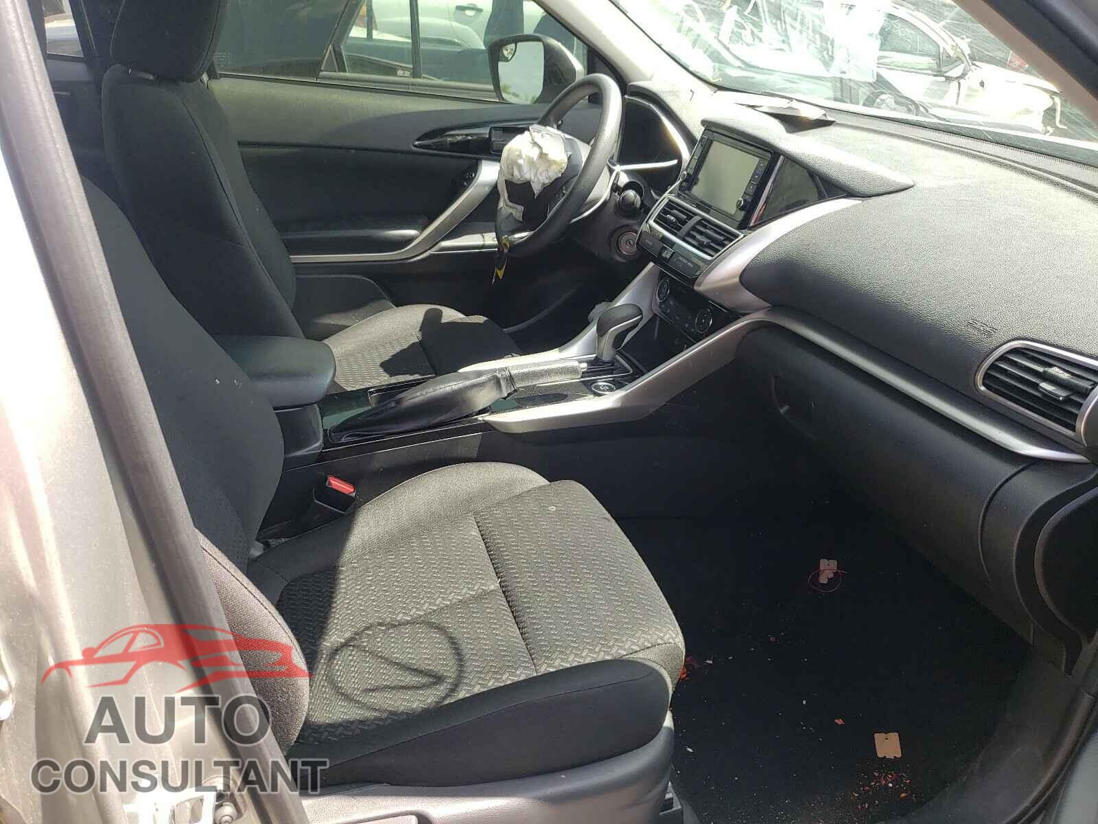 MITSUBISHI ECLIPSE 2019 - JA4AT3AA2KZ014785