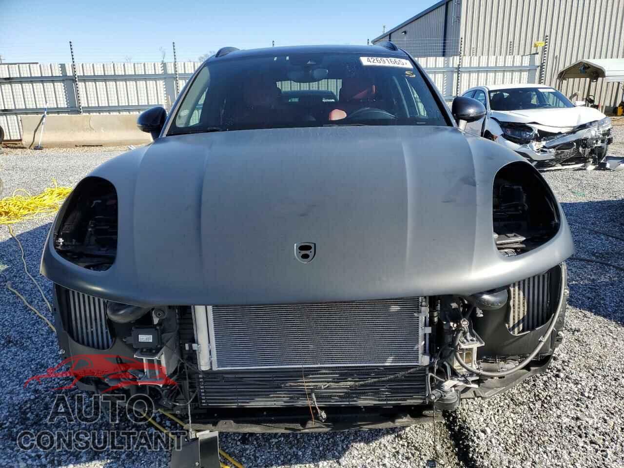 PORSCHE MACAN 2017 - WP1AG2A52HLB55664