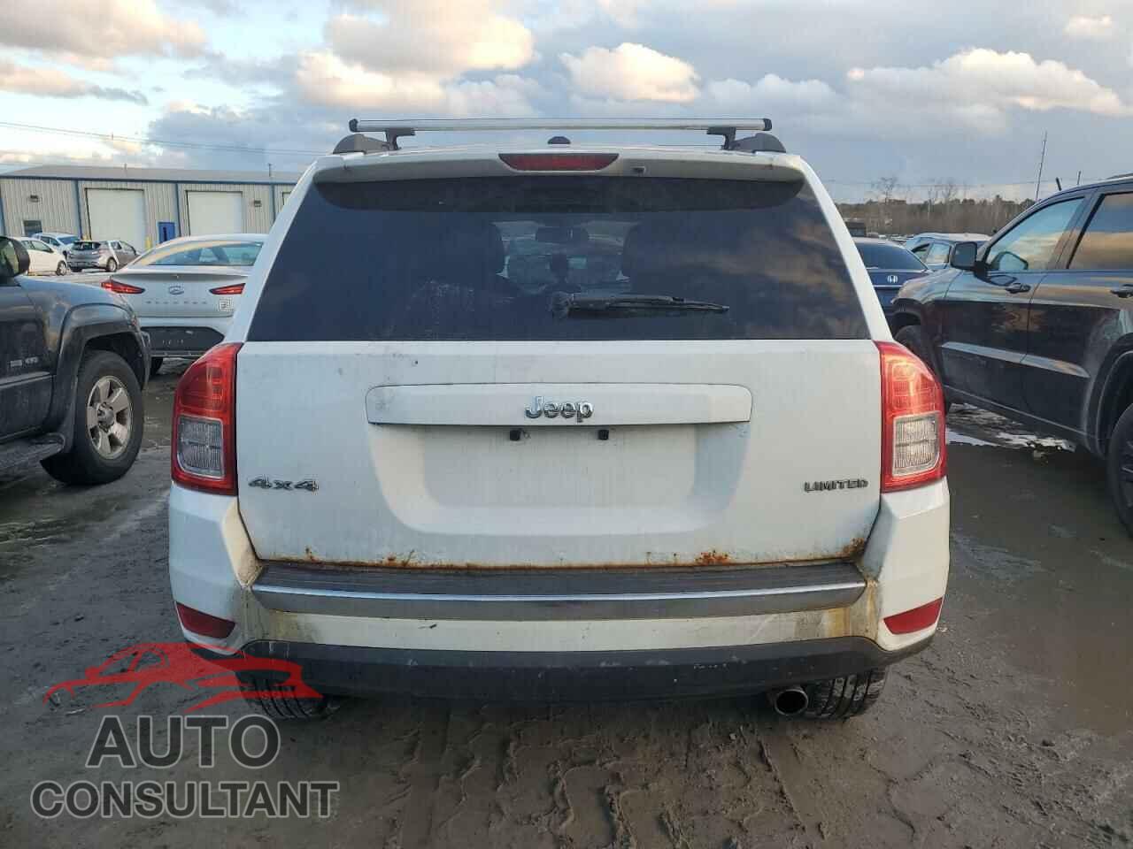 JEEP COMPASS 2013 - 1C4NJDCB3DD281104