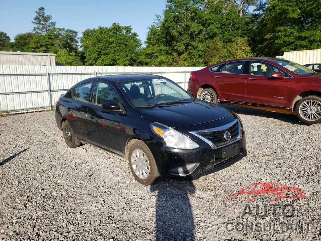 NISSAN VERSA 2017 - 3N1CN7AP9HL899591