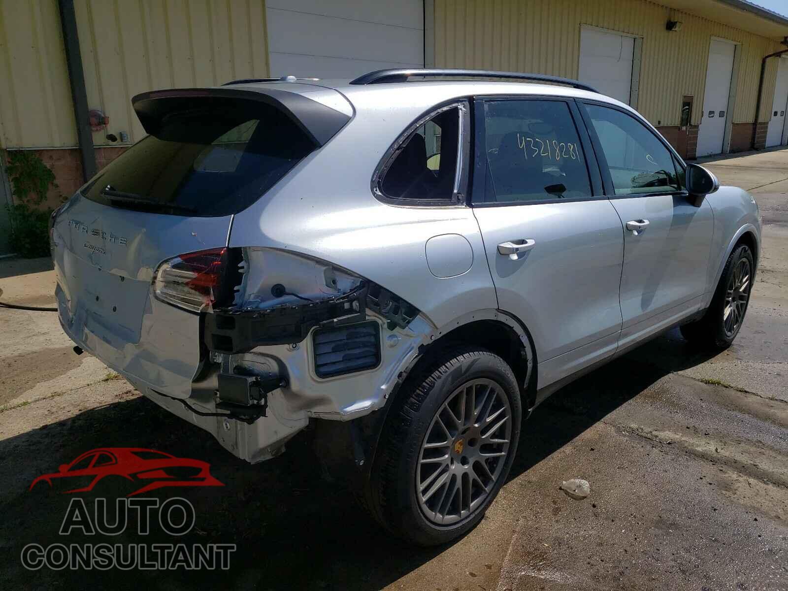 PORSCHE CAYENNE 2017 - WP1AA2A25HKA86806