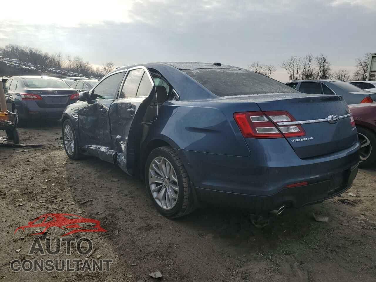 FORD TAURUS 2018 - 1FAHP2F85JG116431