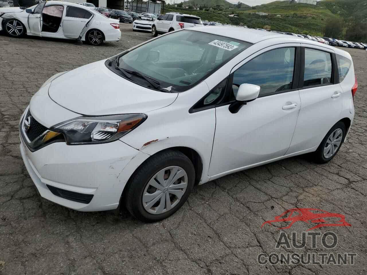 NISSAN VERSA 2018 - 3N1CE2CP4JL369681