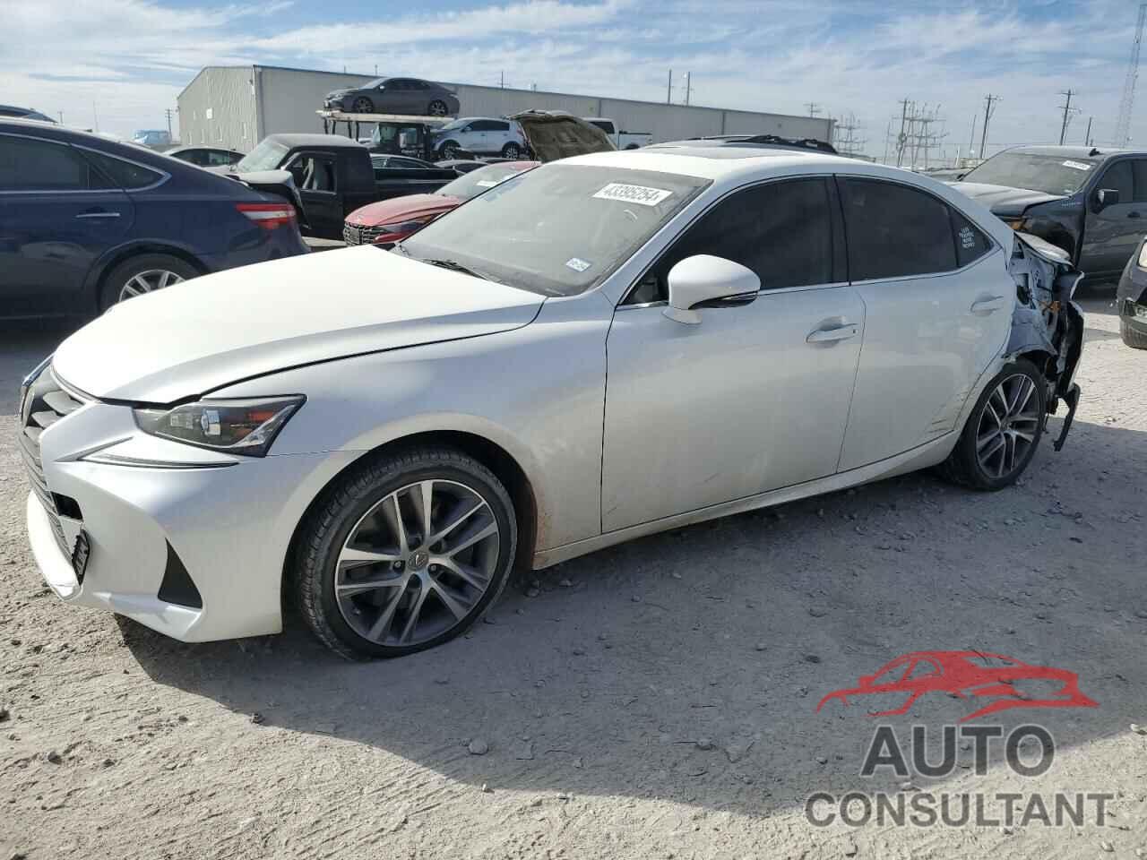 LEXUS IS 2018 - JTHBA1D20J5080183