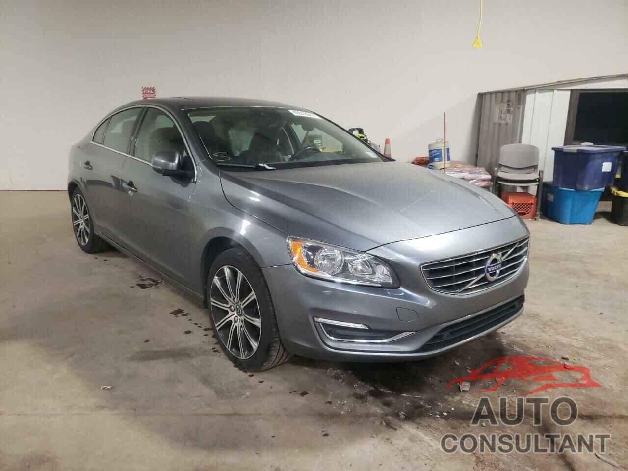 VOLVO S60 2017 - LYV402HK8HB132019