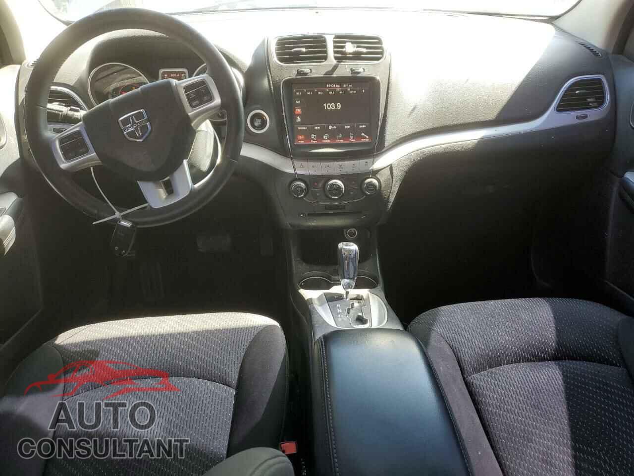 DODGE JOURNEY 2015 - 3C4PDCBB4FT678989