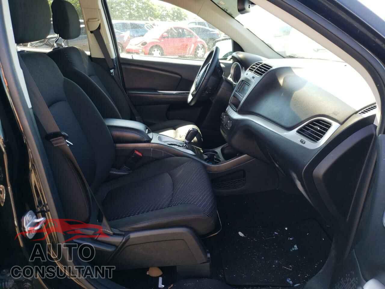 DODGE JOURNEY 2019 - 3C4PDCBB4KT731880