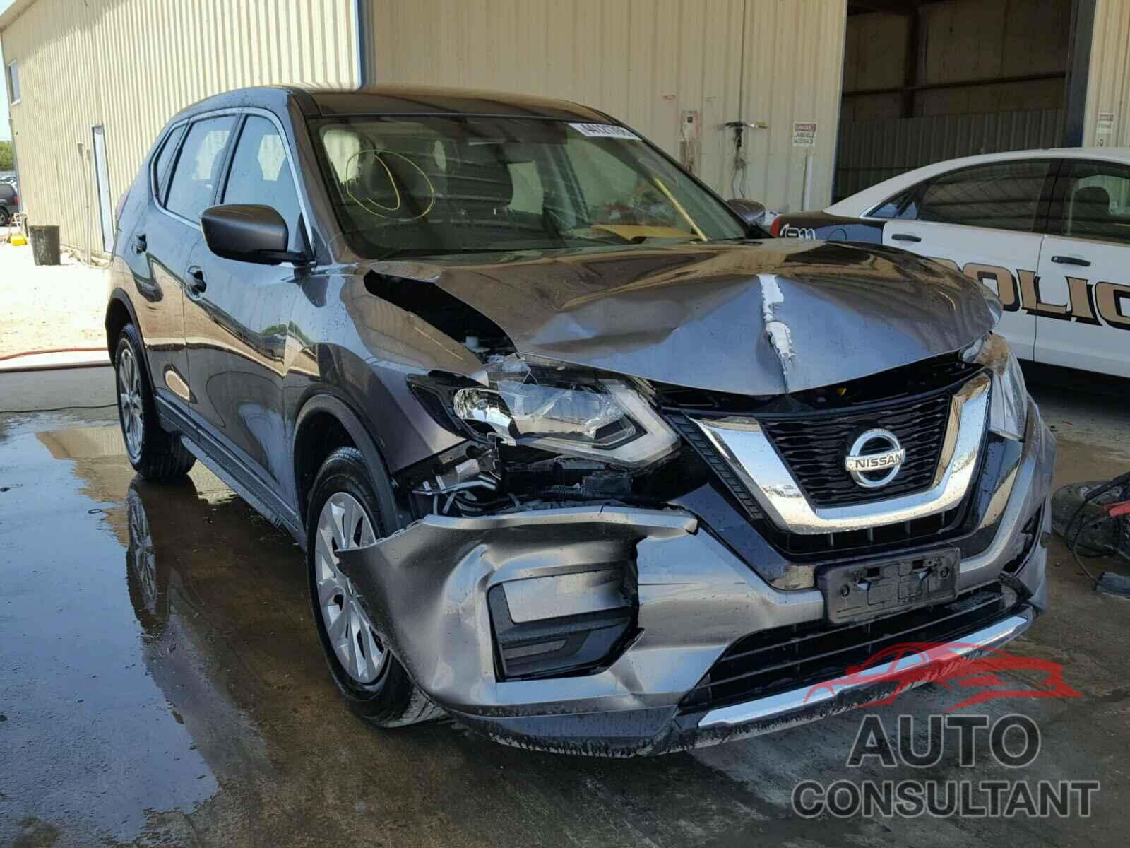 NISSAN ROGUE S 2017 - KNMAT2MT6HP544226