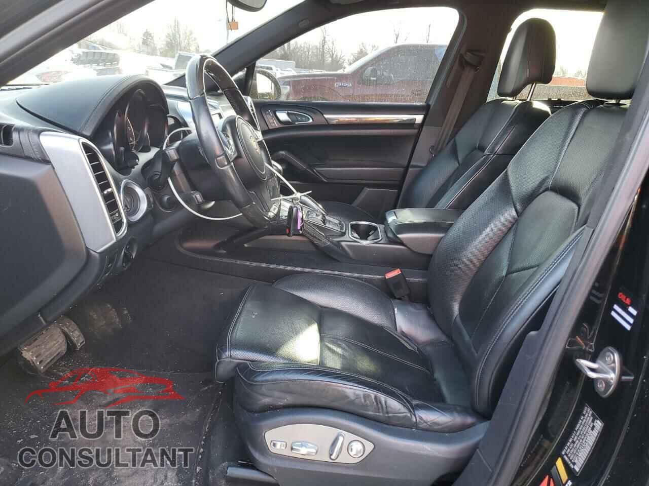 PORSCHE CAYENNE 2012 - WP1AB2A27CLA48705