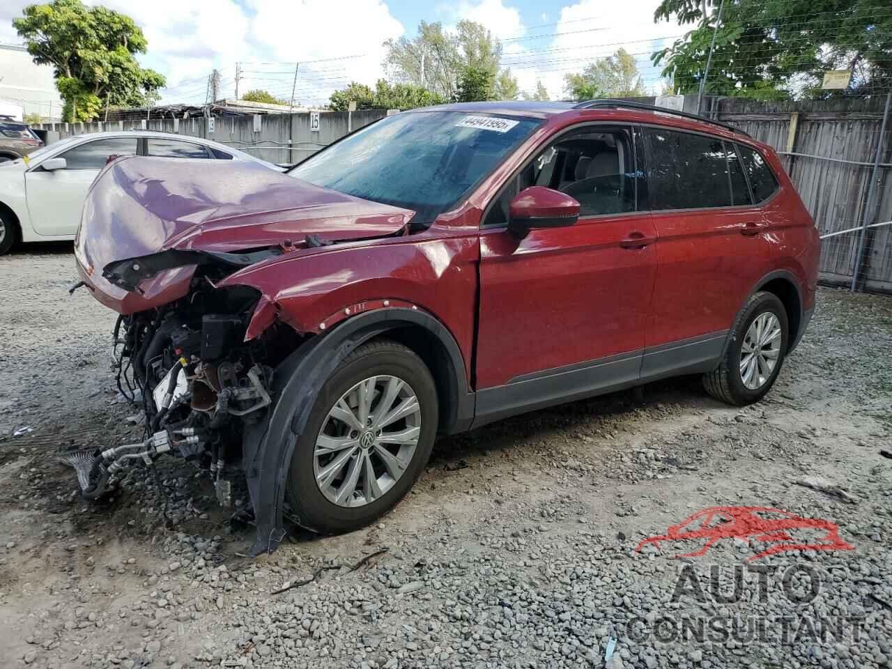 VOLKSWAGEN TIGUAN 2019 - 3VV1B7AX3KM095366