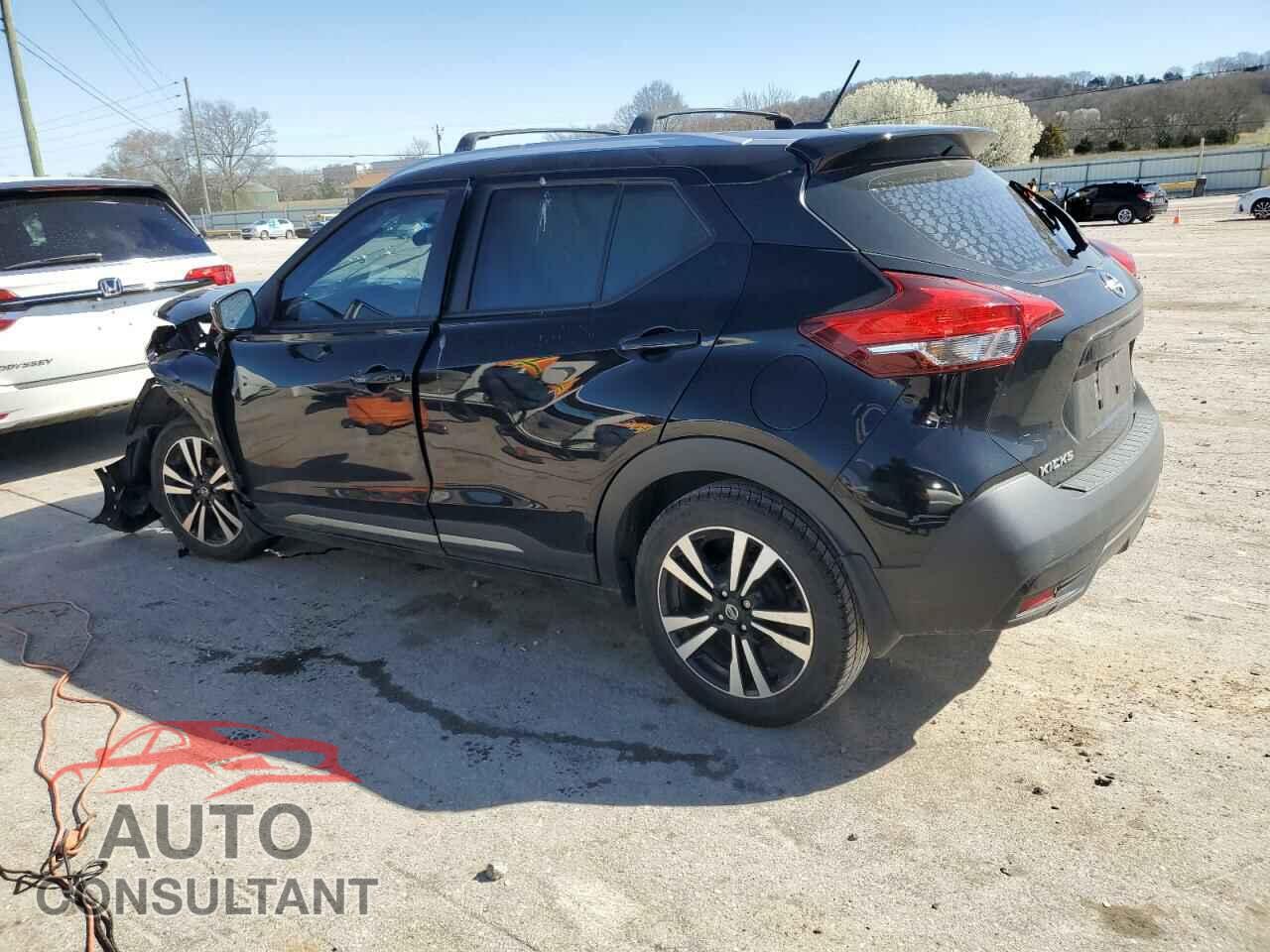 NISSAN KICKS 2019 - 3N1CP5CU3KL561063