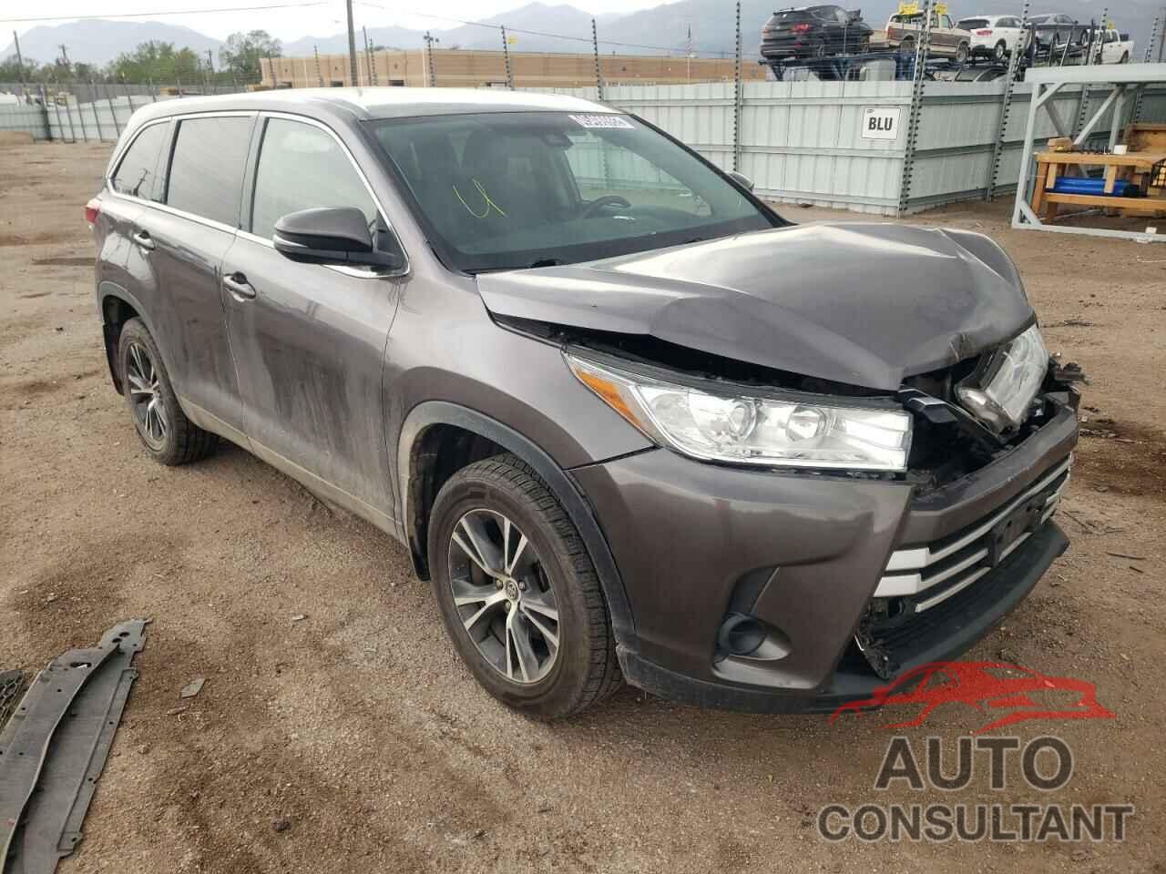 TOYOTA HIGHLANDER 2019 - 5TDBZRFH9KS961115