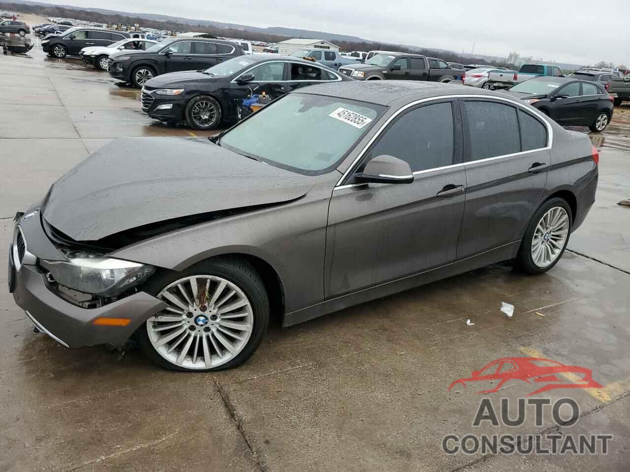 BMW 3 SERIES 2013 - WBA3C1C59DF444849