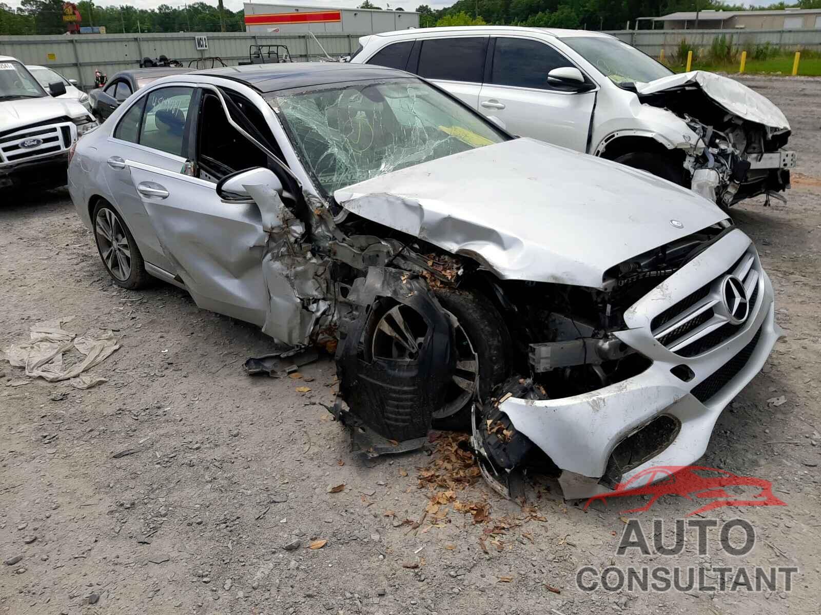 MERCEDES-BENZ C-CLASS 2016 - 55SWF4JB0GU167632