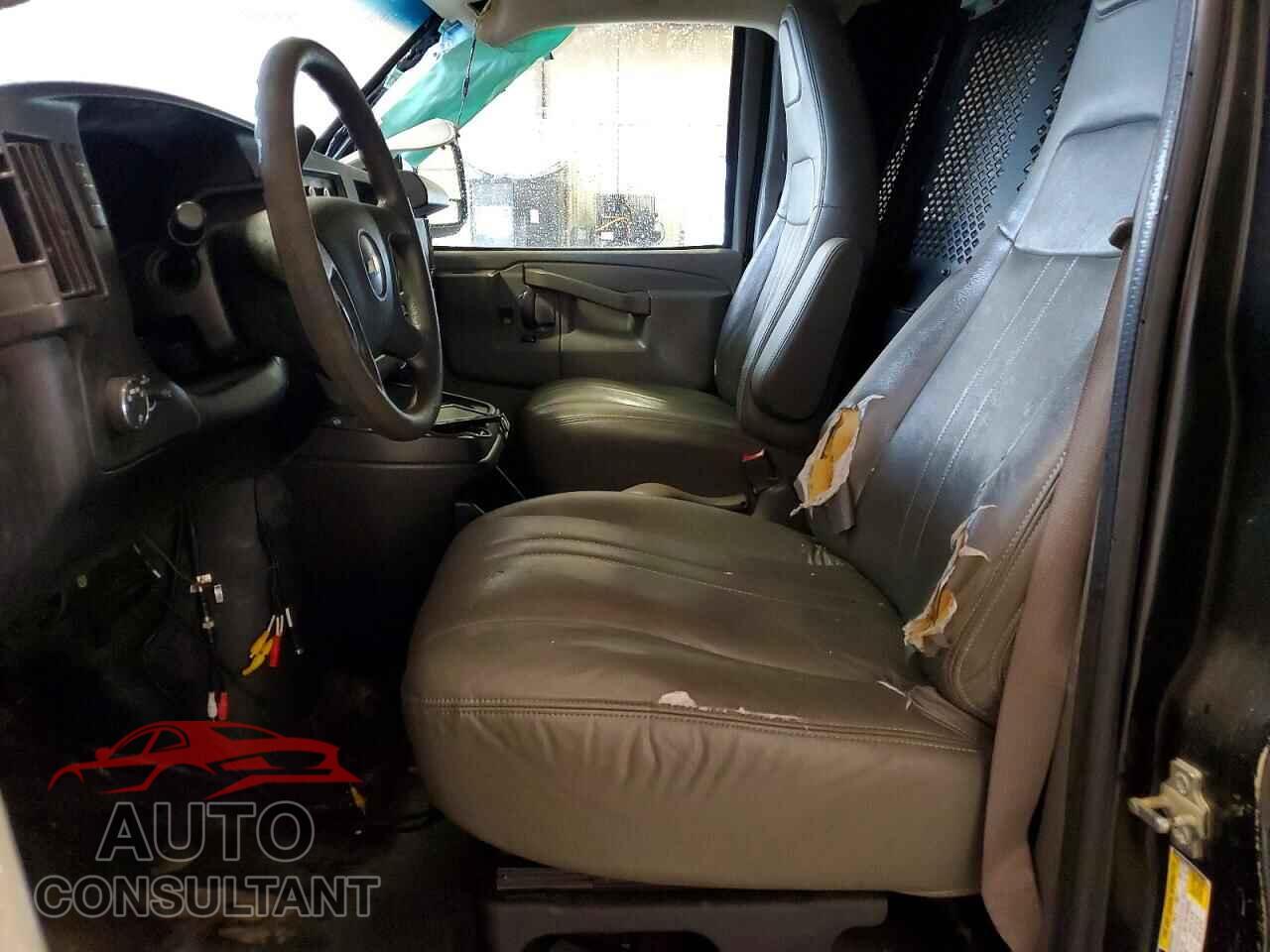 CHEVROLET EXPRESS 2017 - 1GAZGNFF2H1235347