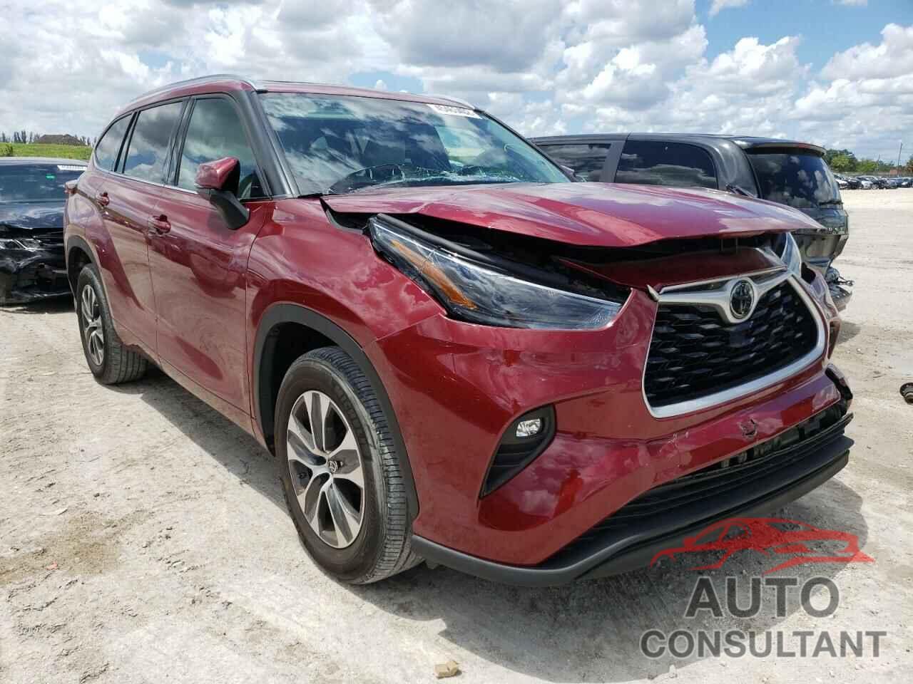 TOYOTA HIGHLANDER 2021 - 5TDGZRAH0MS518643
