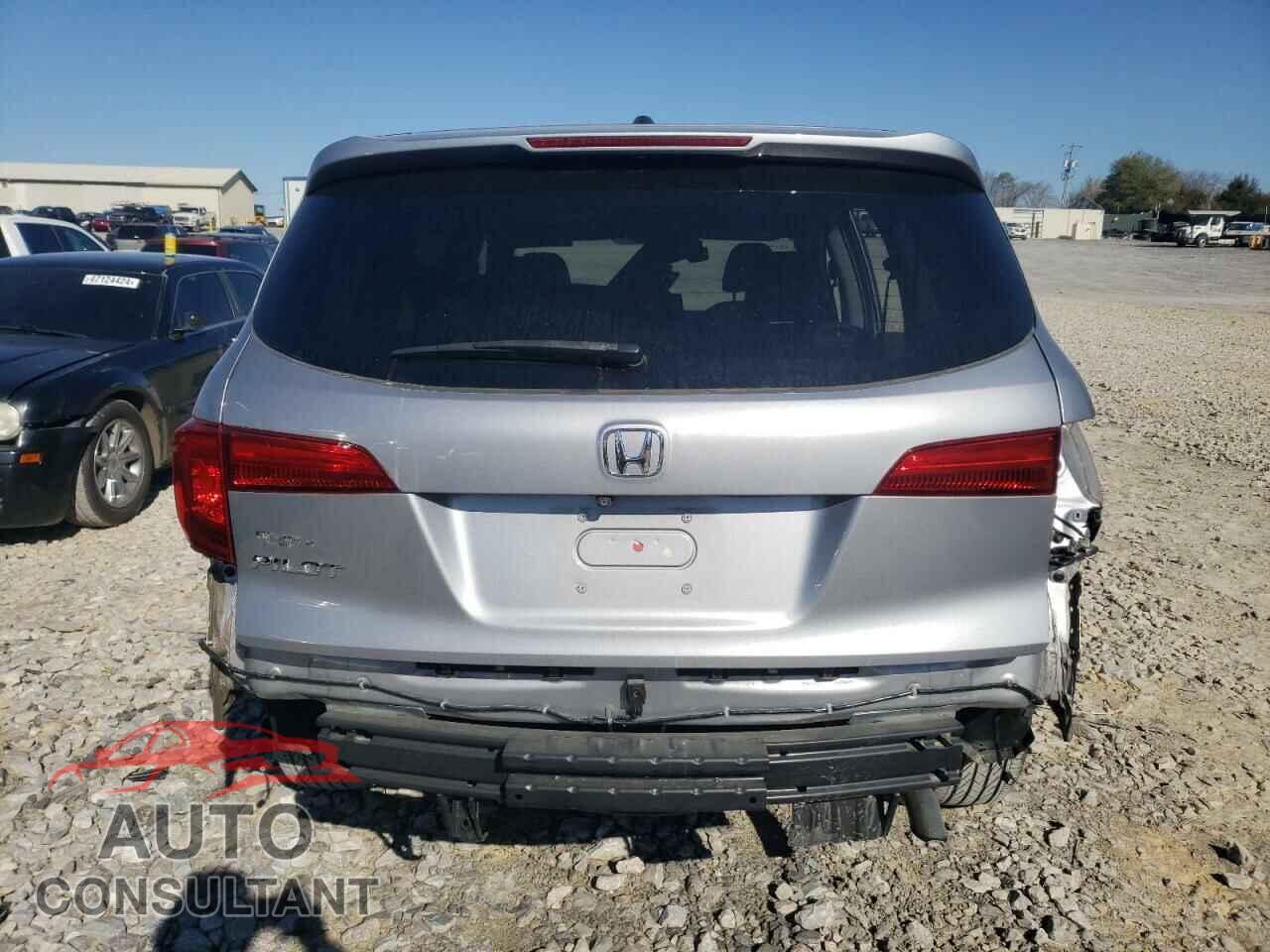 HONDA PILOT 2017 - 5FNYF5H53HB040424
