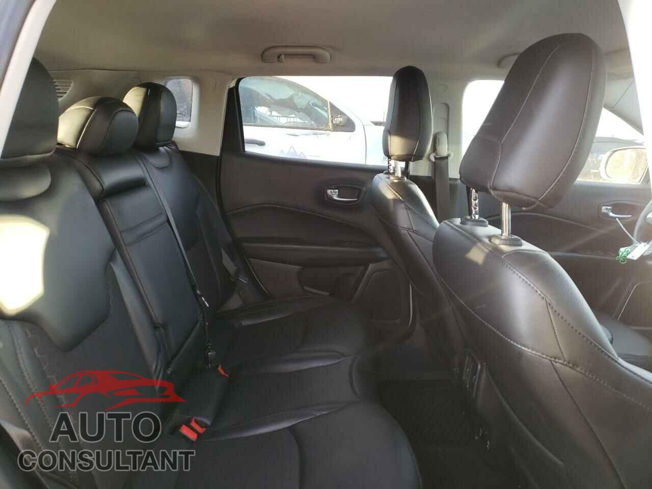 JEEP COMPASS 2019 - 3C4NJDBB1KT656741