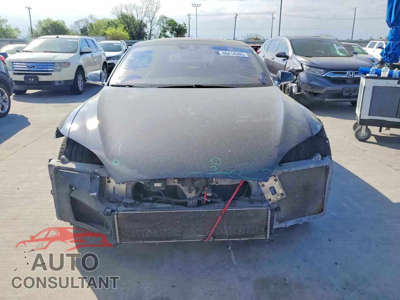 TESLA MODEL S 2015 - 5YJSA1E11FF110532