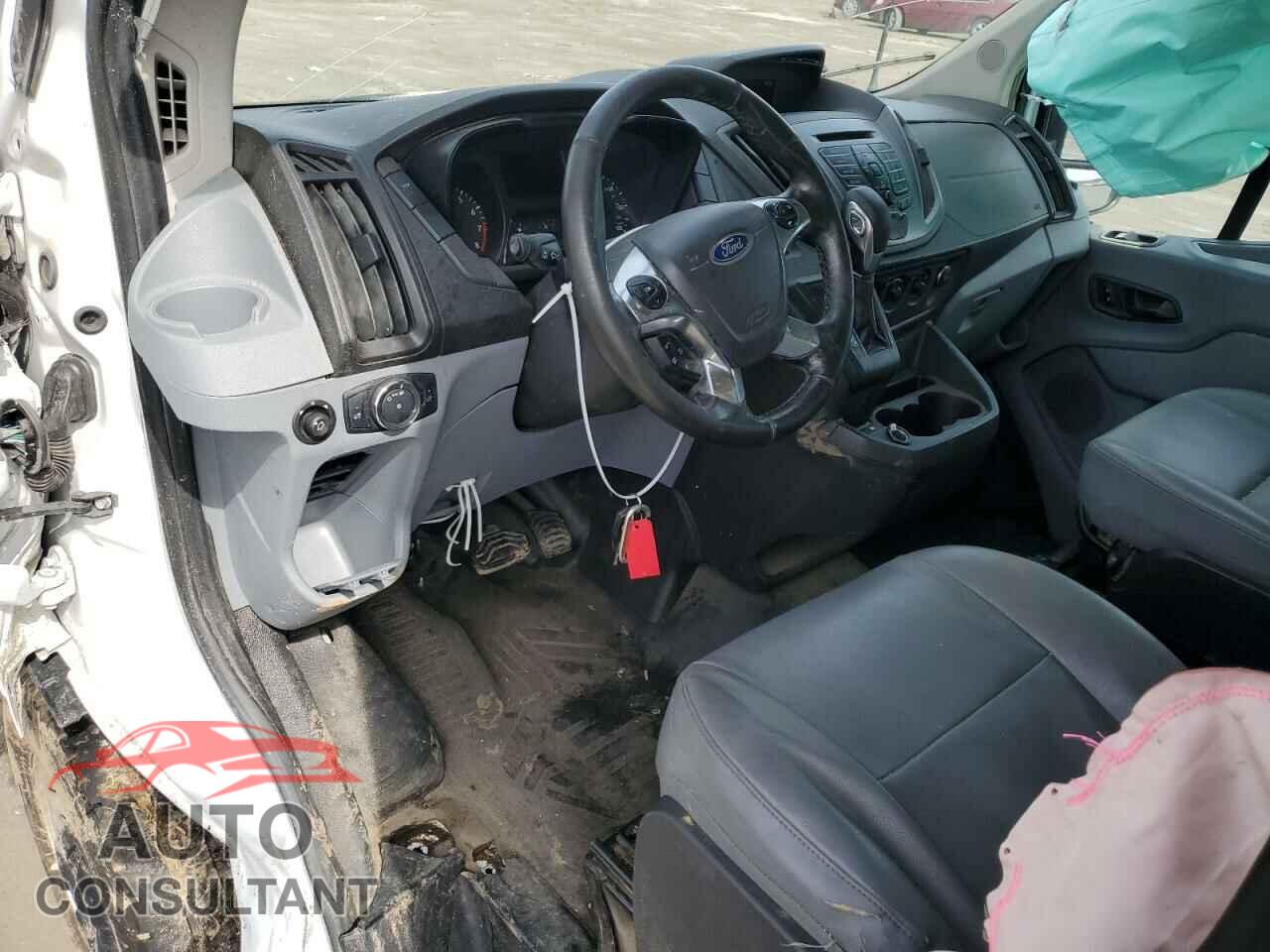 FORD TRANSIT 2019 - 1FTYR2CM4KKB64829