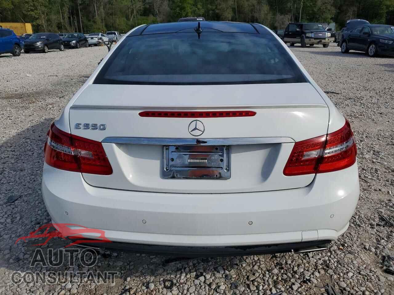MERCEDES-BENZ E-CLASS 2013 - WDDKJ7DB9DF212530
