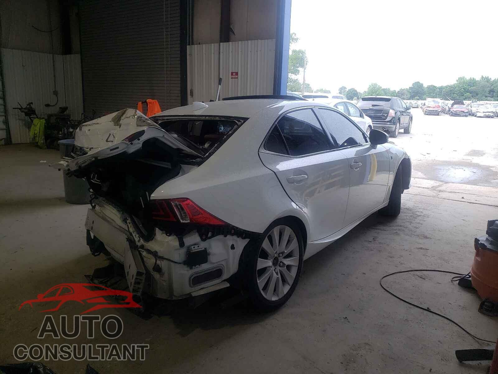 LEXUS IS 2016 - JTHCM1D20G5013023