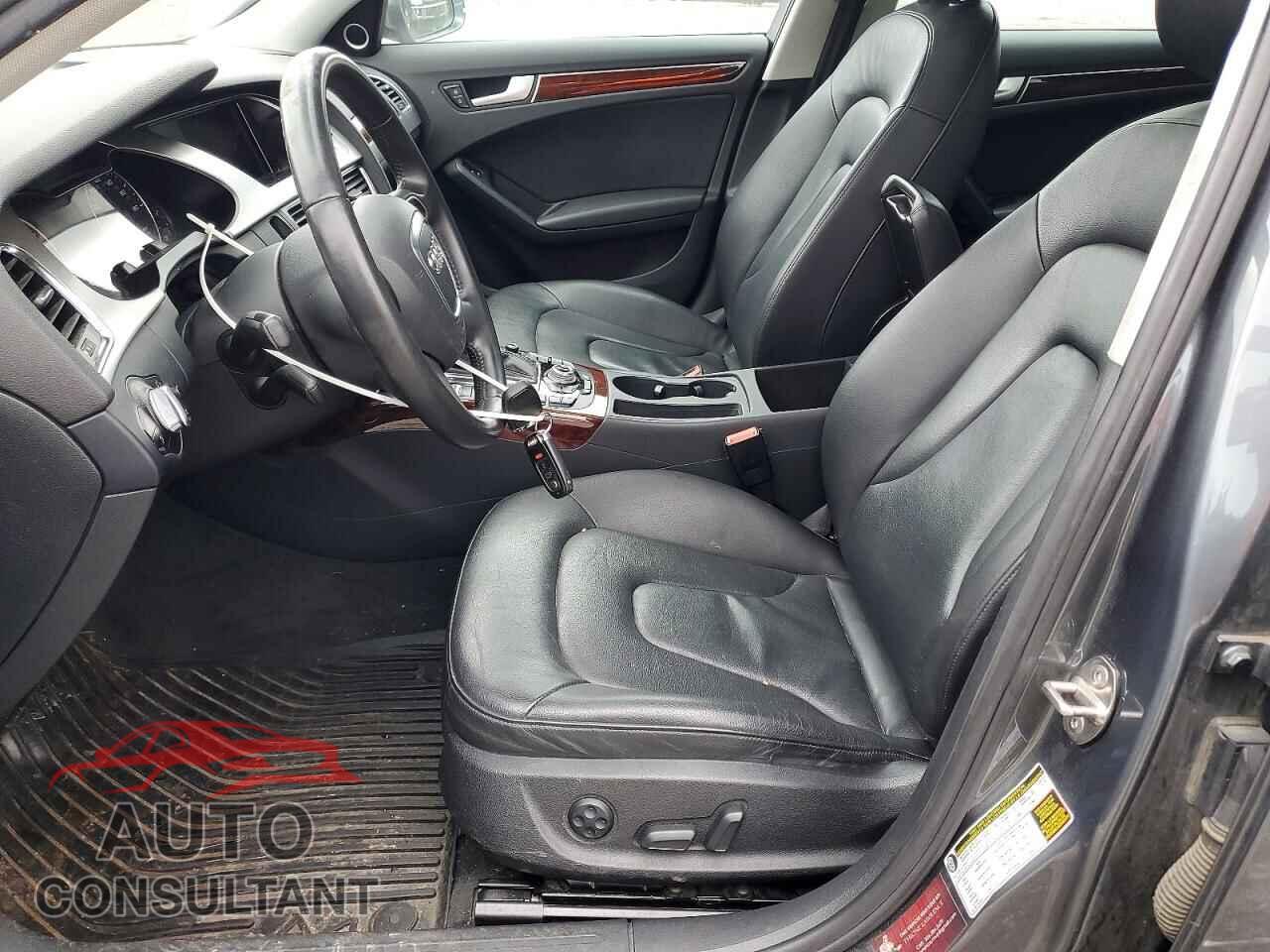 AUDI A4 2012 - WAUFFAFL2CA115033