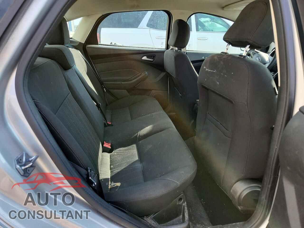 FORD FOCUS 2016 - 1FADP3F28GL288288