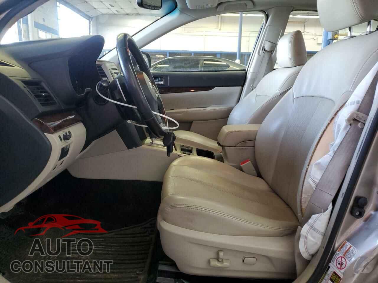 SUBARU LEGACY 2014 - 4S3BMBL68E3021998