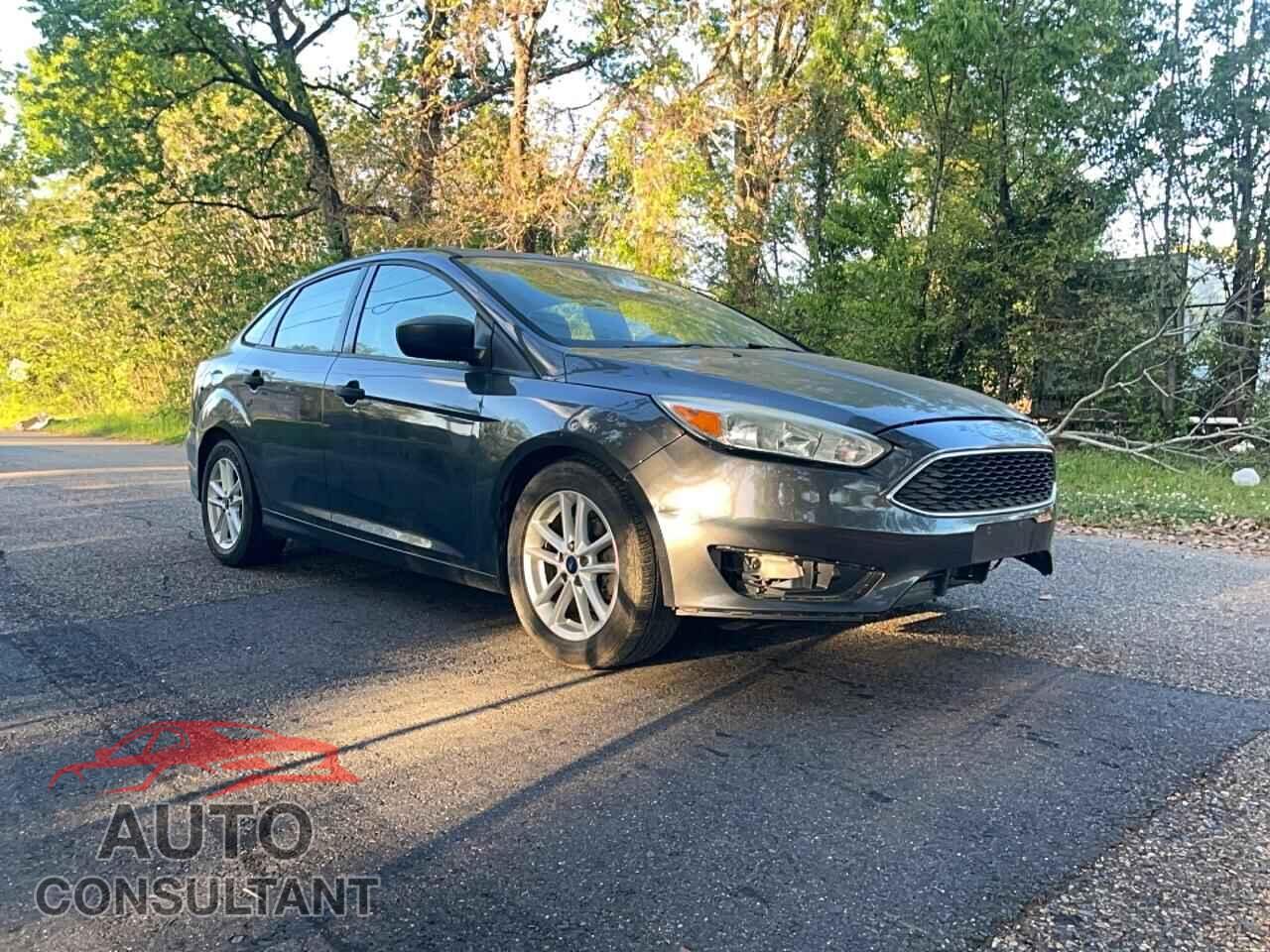 FORD FOCUS 2017 - 1FADP3E21HL263221