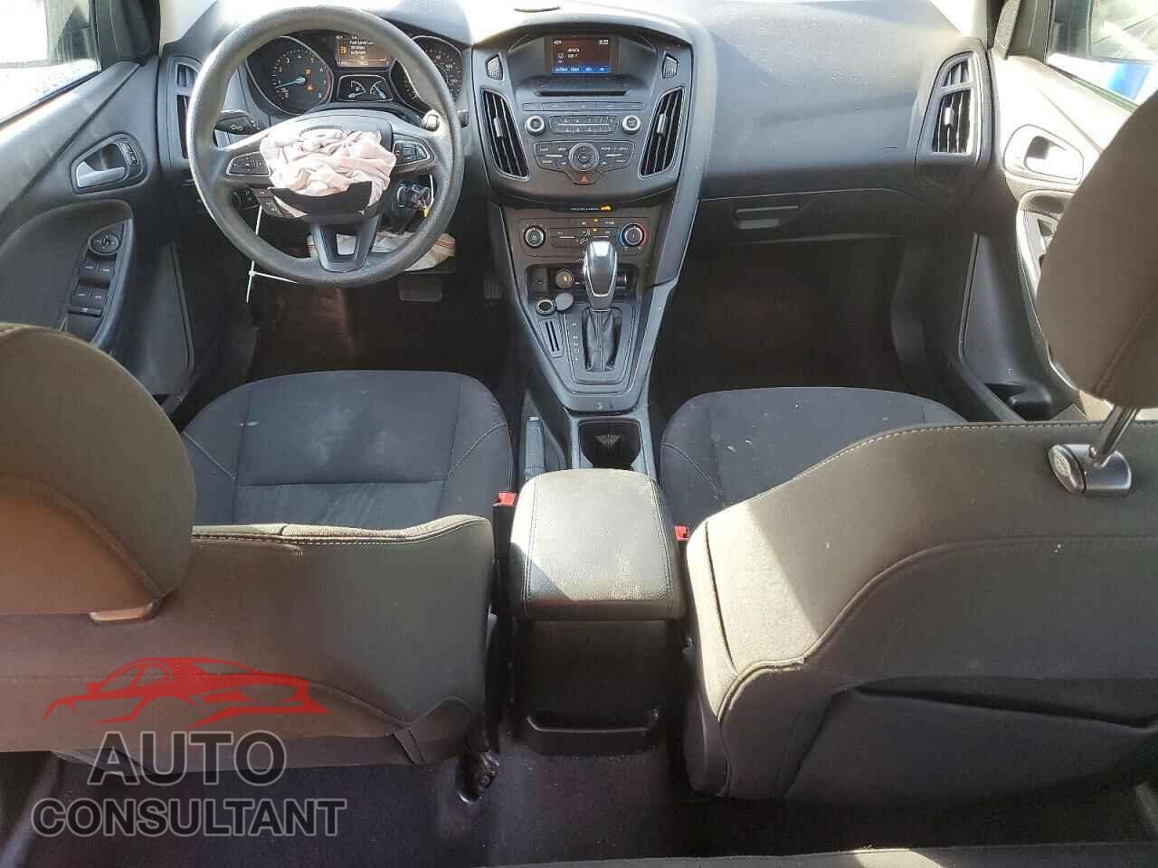FORD FOCUS 2016 - 1FADP3F2XGL293606