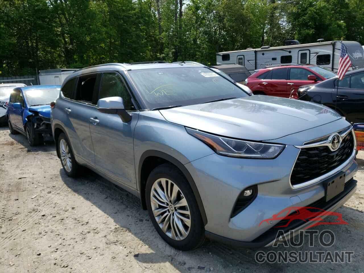 TOYOTA HIGHLANDER 2022 - 5TDFZRBH9NS194345
