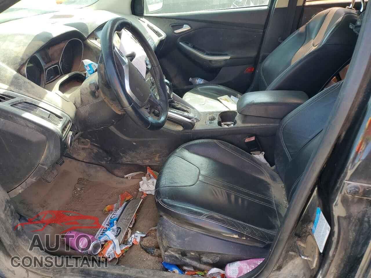 FORD FOCUS 2012 - 1FAHP3N28CL104948
