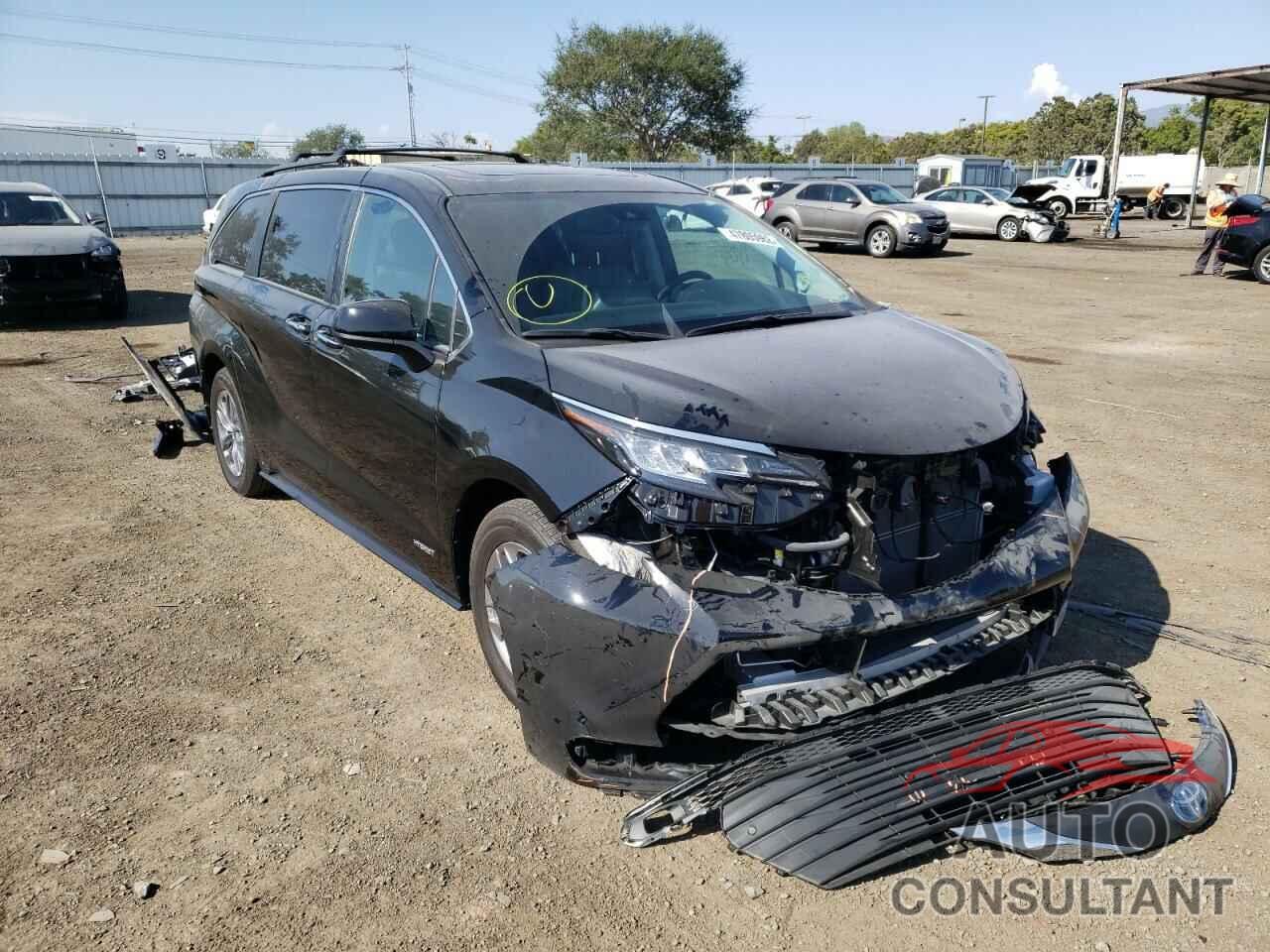 TOYOTA SIENNA 2021 - 5TDJSKFC9MS011822