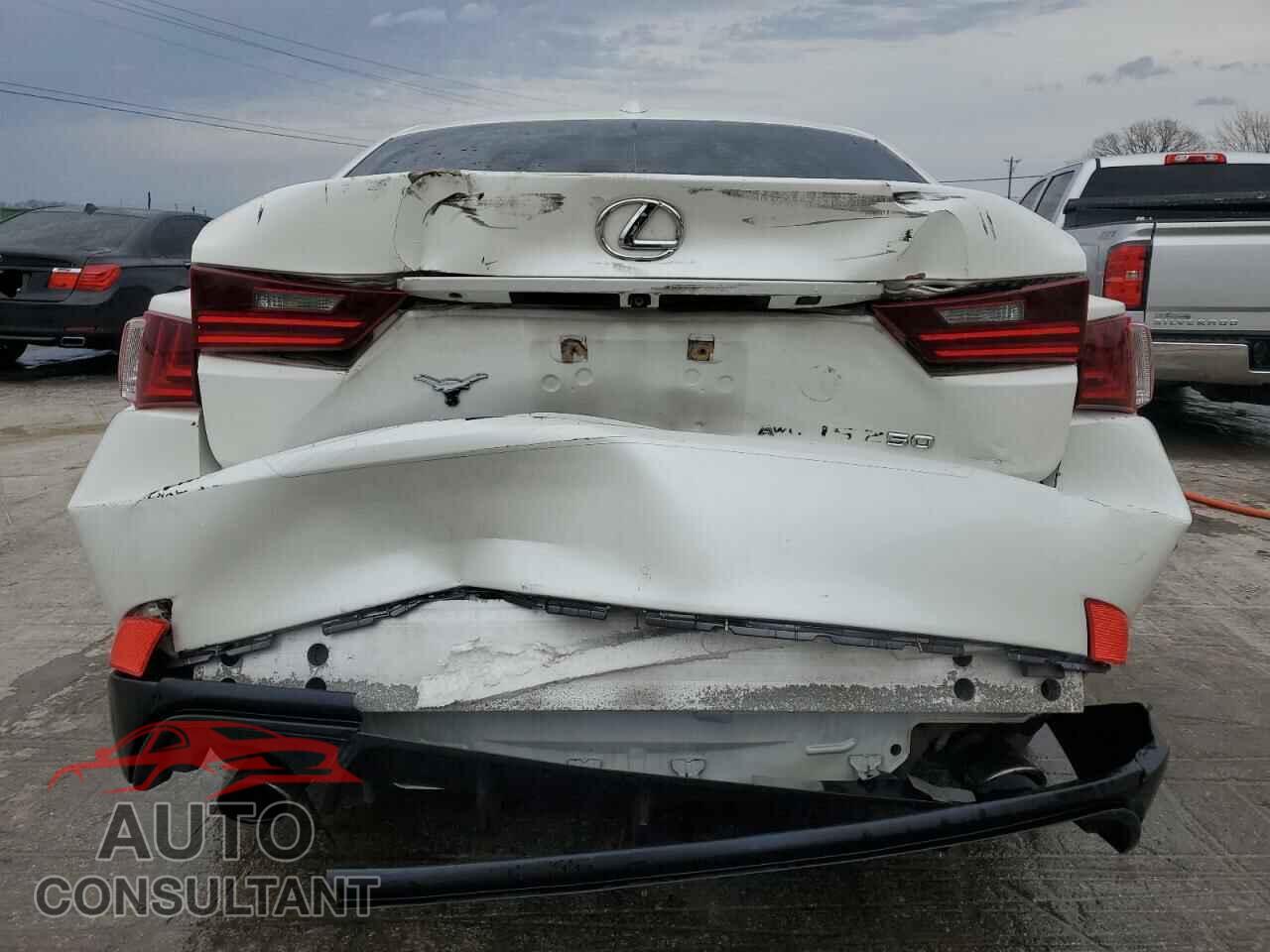 LEXUS IS 2014 - JTHCF1D22E5003147