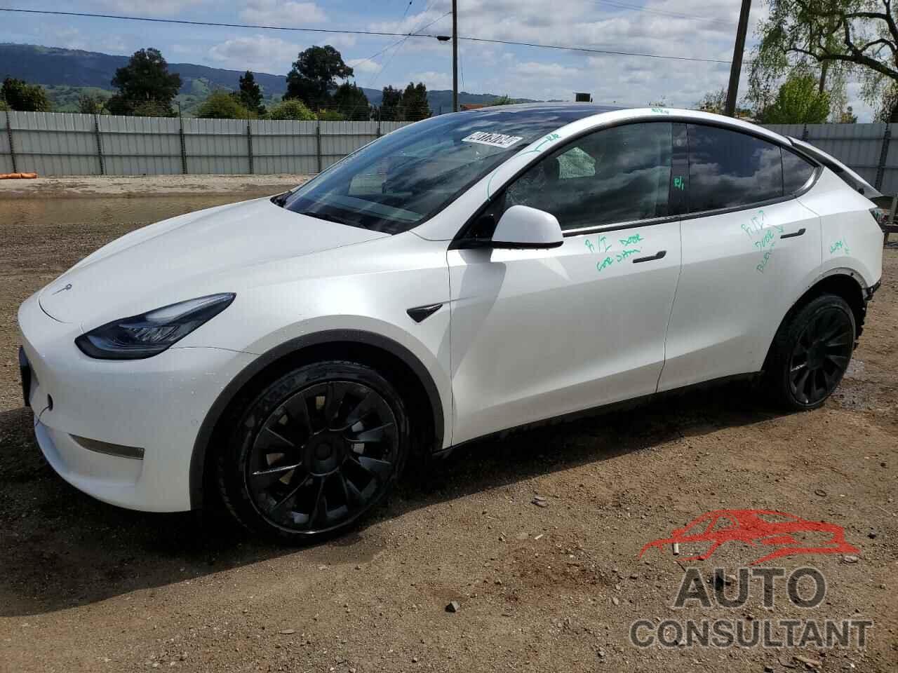 TESLA MODEL Y 2022 - 7SAYGDEE4NF481084