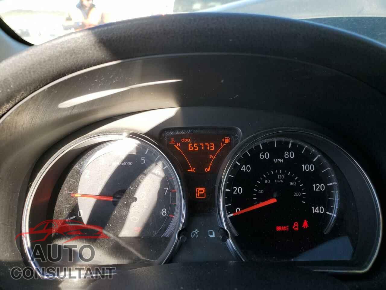 NISSAN VERSA 2017 - 3N1CE2CP3HL379273