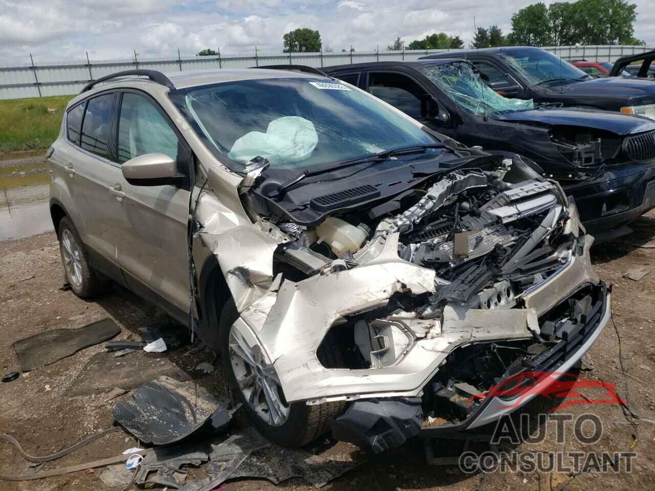 FORD ESCAPE 2018 - 1FMCU0GDXJUC46683