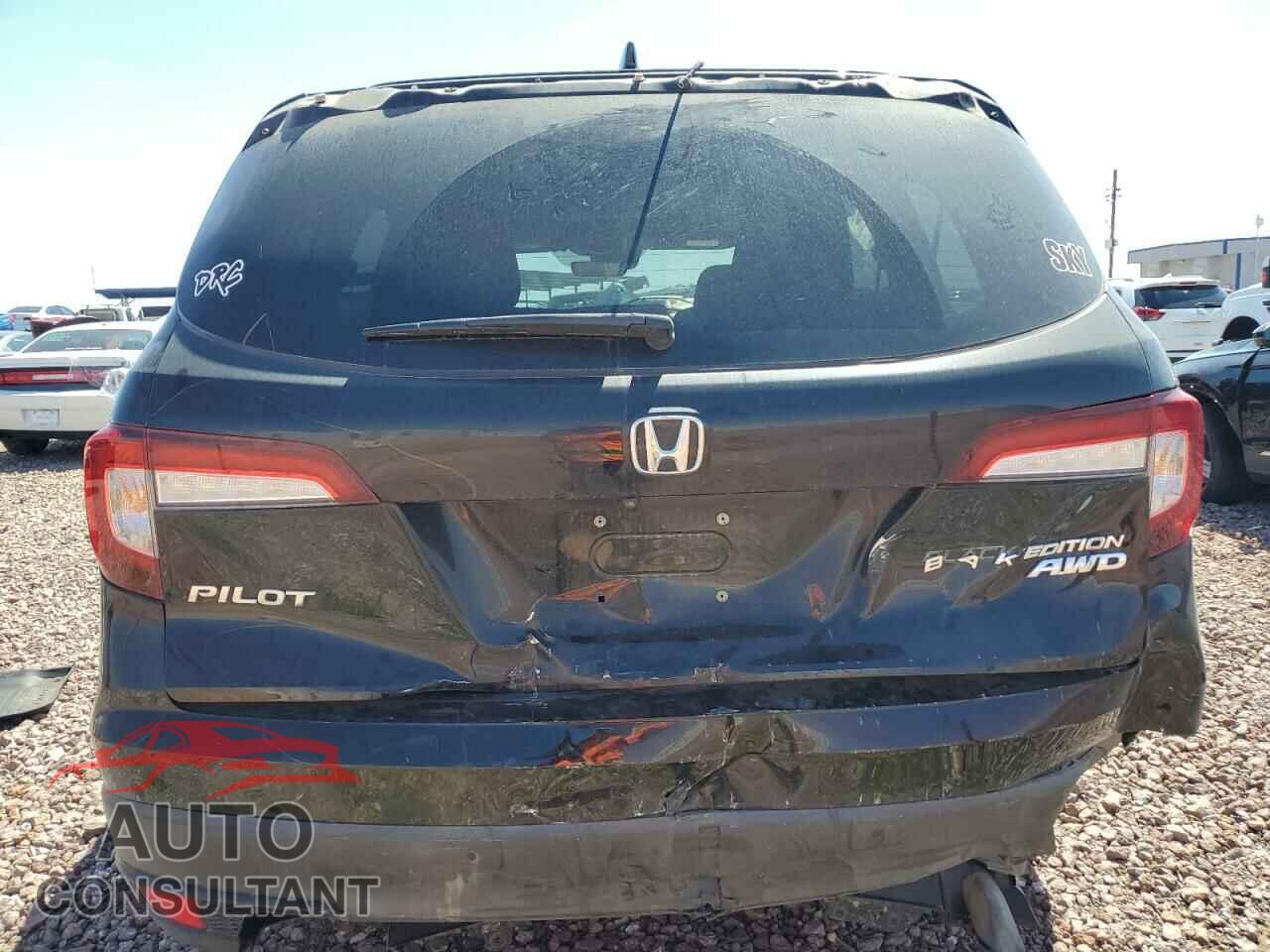 HONDA PILOT 2021 - 5FNYF6H75MB005580